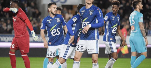 三亿体育体育官网入口-包含斯特拉斯堡队实力强劲，轻松击败对手，继续保持领先地位的词条