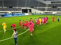 三亿体育体育教练-比赛中球员创下新纪录，赢得球迷掌声的简单介绍