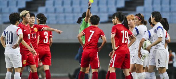 三亿体育体育投注-劲敌对决！女足国家队备战最后一场