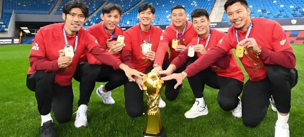 三亿体育体育在线-中国足球联赛全面展示球员实力