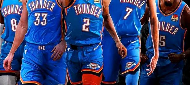 三亿体育体育网页版-雷霆队全队突出防守表现，成功压制对手攻势