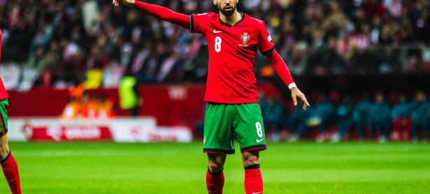 三亿体育体育官网app-葡萄牙运动员表现出色，力争前进