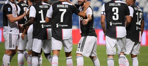 三亿体育体育app下载-都灵德比：尤文图斯对阵都灵，争夺德比胜利的简单介绍