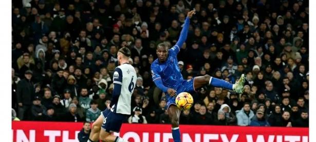 三亿体育体育官网app-切尔西胜阿斯顿维拉保持榜首