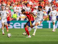 三亿体育体育官网入口-关于巴拉圭队在困难面前不屈不挠，晋级欧洲杯四分之一决赛的信息