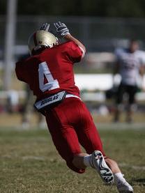 三亿体育体育官方-摩洛哥瓦赫达赛前发布会：全队信心满满迎战塔斯马尼亚联