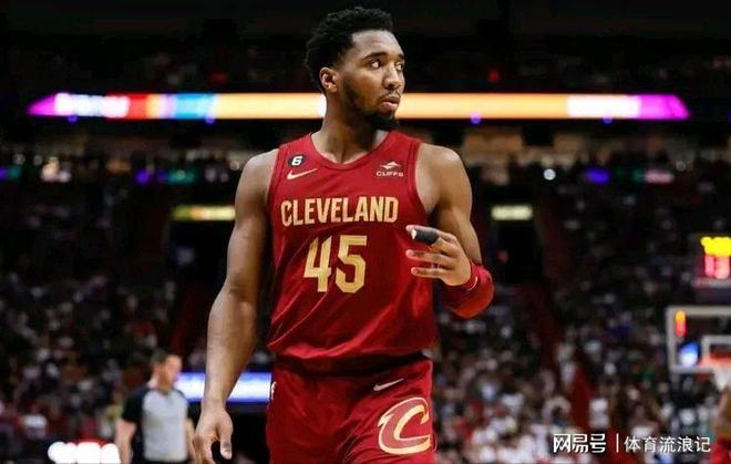 骑士主场击败奇才,豪取三连胜 骑士主场击败奇才,豪取三连胜