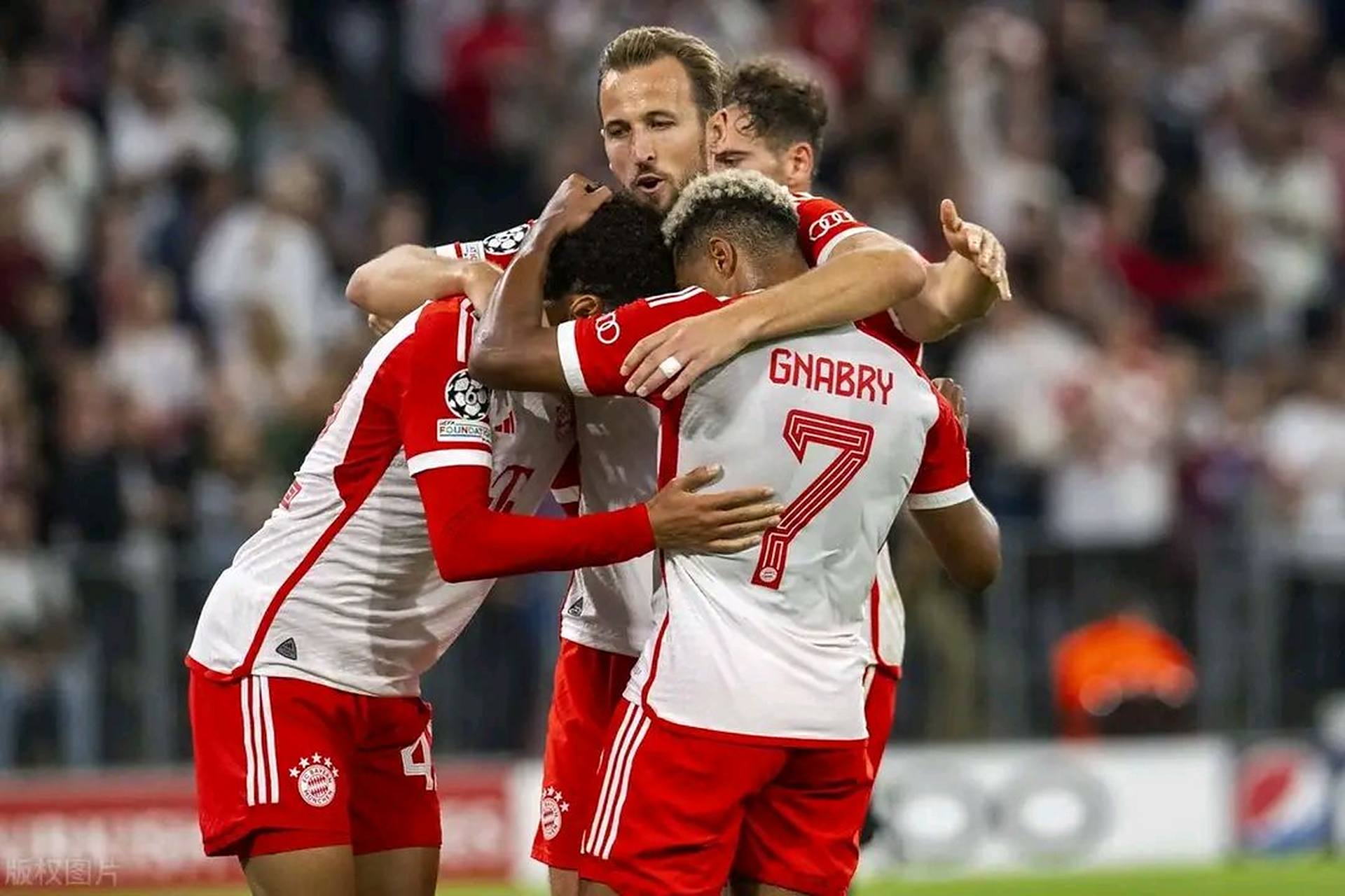 曼联士气高涨,前往拜仁慕尼黑迎接挑战的简单介绍 曼联士气高涨,前往拜仁慕尼黑迎接挑战的简单介绍