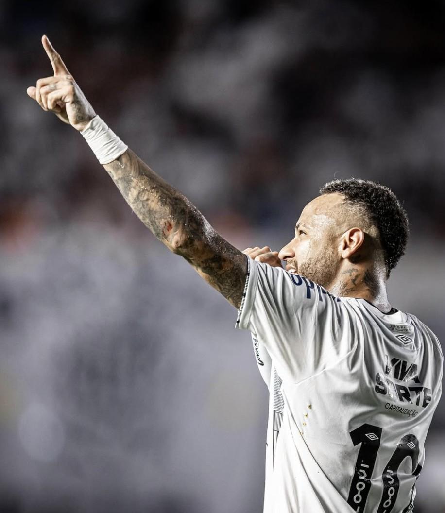 桑托斯胜利,晋级下一轮比赛的简单介绍 桑托斯胜利,晋级下一轮比赛的简单介绍