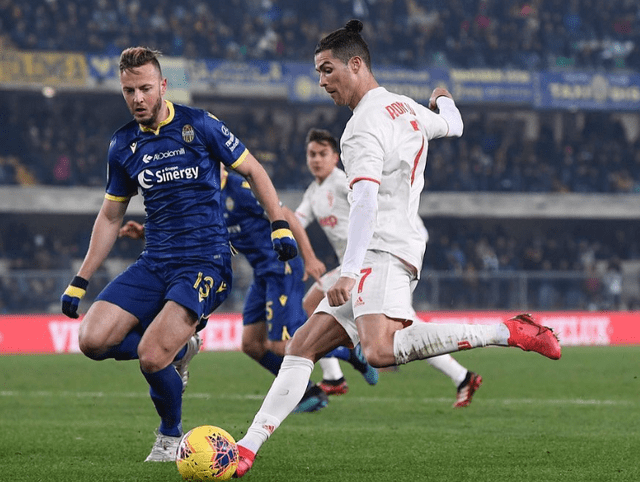 包含尤文图斯力克博洛尼亚,C罗梅开二度的词条 包含尤文图斯力克博洛尼亚,C罗梅开二度的词条