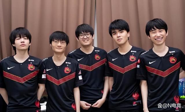 包含亚太球队齐聚赛场,火花四溅谁能称霸?的词条 包含亚太球队齐聚赛场,火花四溅谁能称霸?的词条