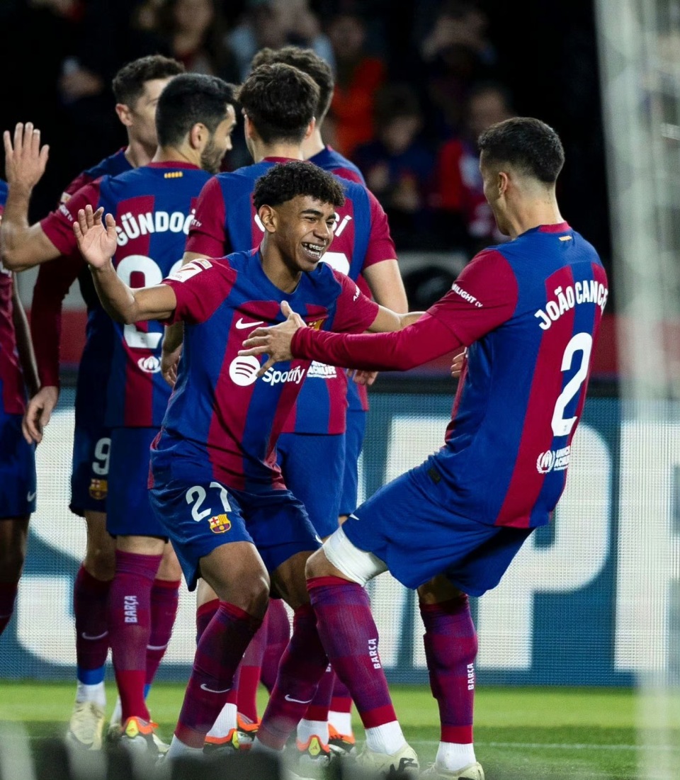 关于格拉纳达客场大败,保级形势变得更加严峻的信息 关于格拉纳达客场大败,保级形势变得更加严峻的信息