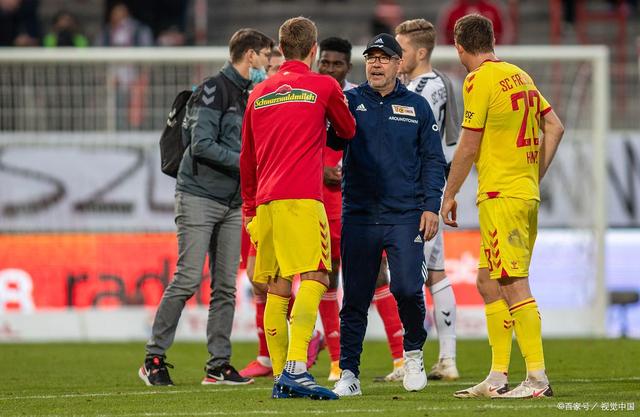 柏林联合赢下关键一战,追赶前列的简单介绍 柏林联合赢下关键一战,追赶前列的简单介绍