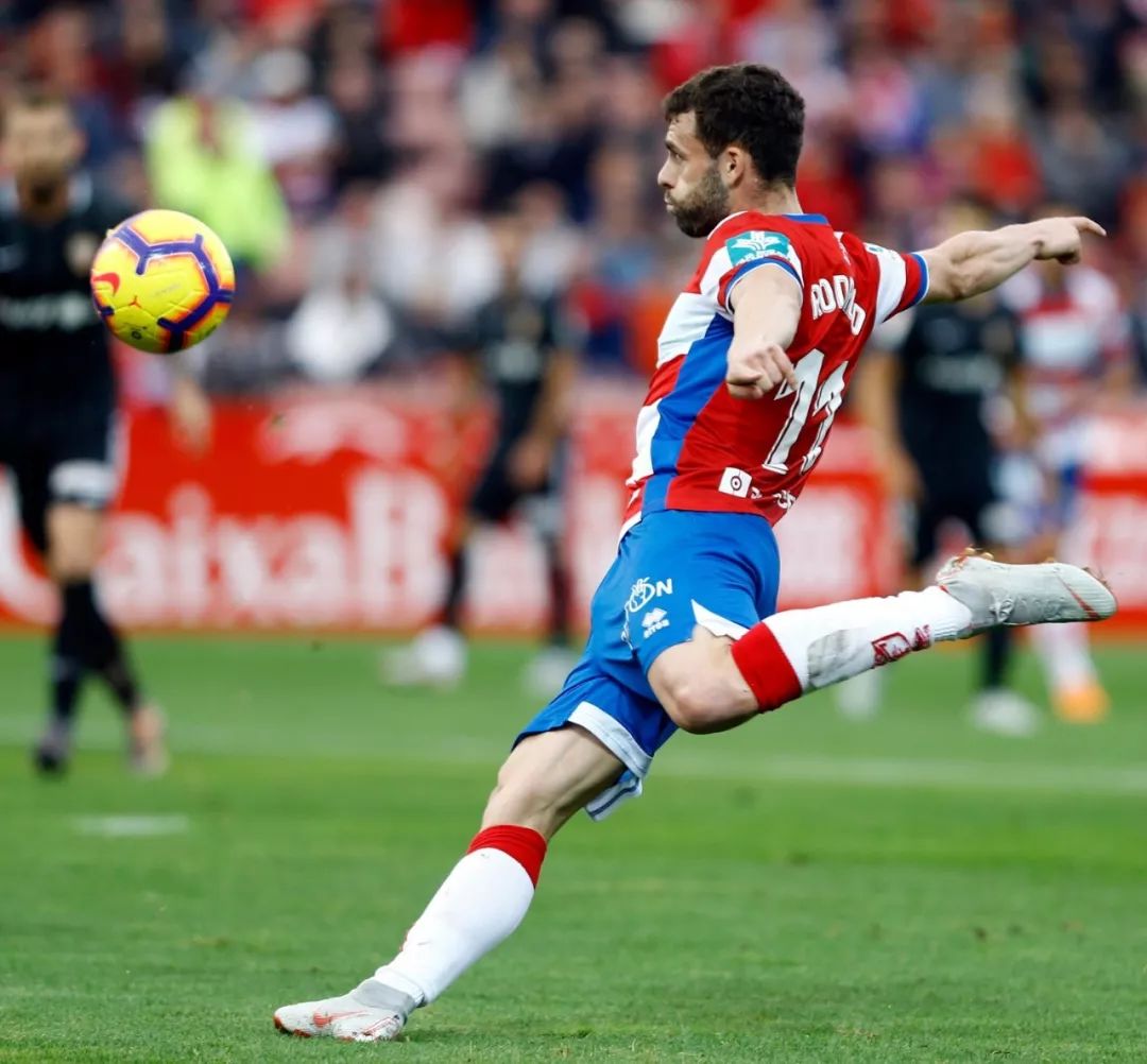 包含格拉纳达豪取主场三分,实现胜利逆袭的词条 包含格拉纳达豪取主场三分,实现胜利逆袭的词条