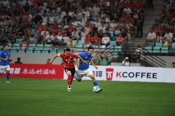 国际球队在比赛中的拼搏精神 国际球队在比赛中的拼搏精神