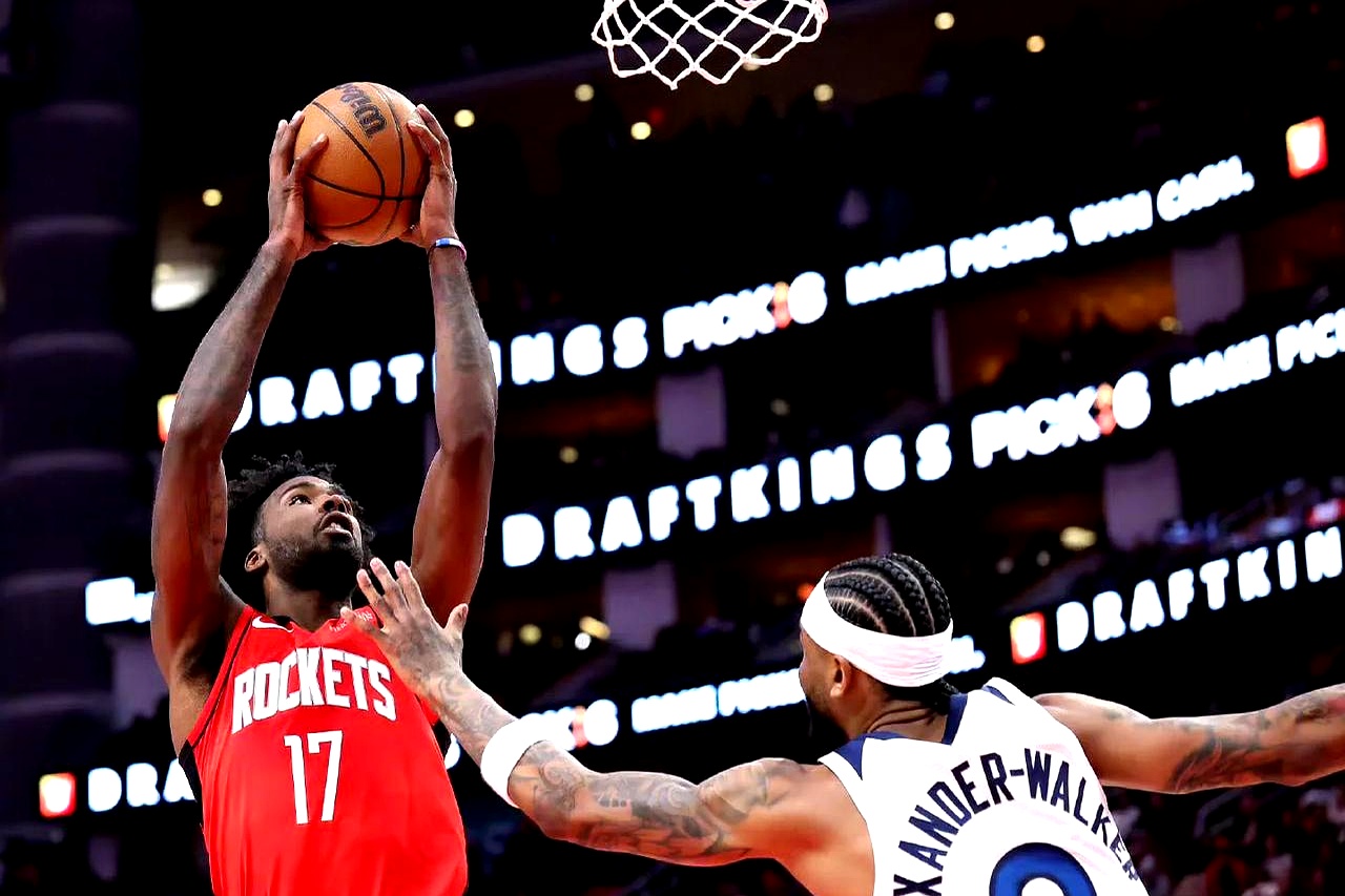 火箭险胜马刺，赢得五连胜