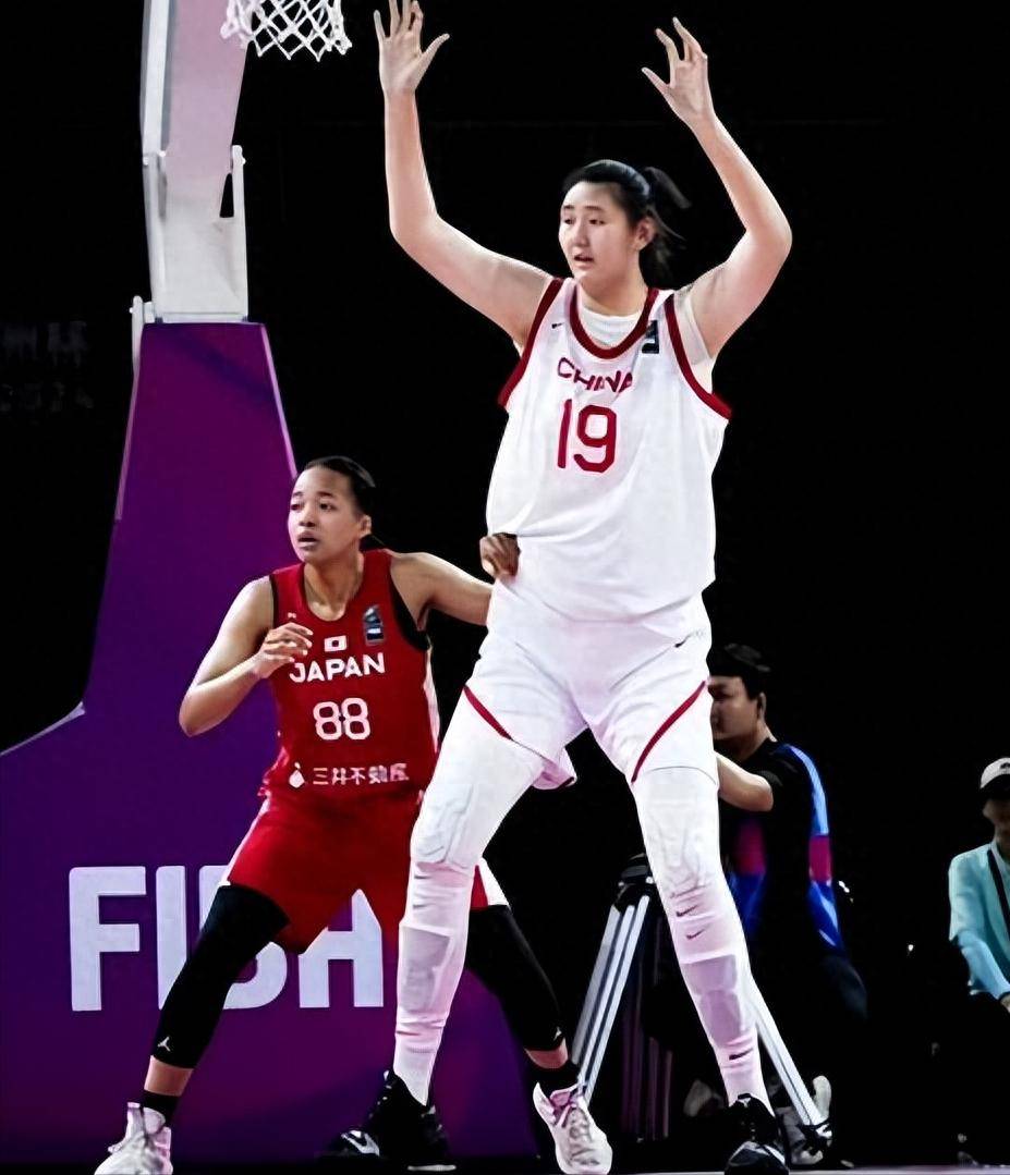 激情之战：内蒙女篮为胜利拼尽全力的简单介绍